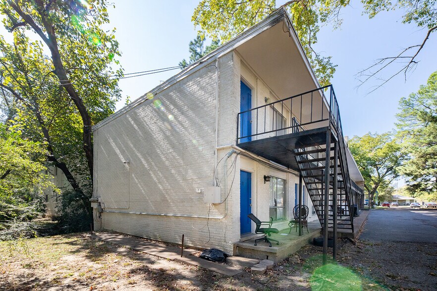 More Photos Of 592 Patterson St, Memphis Apartments For Sale
