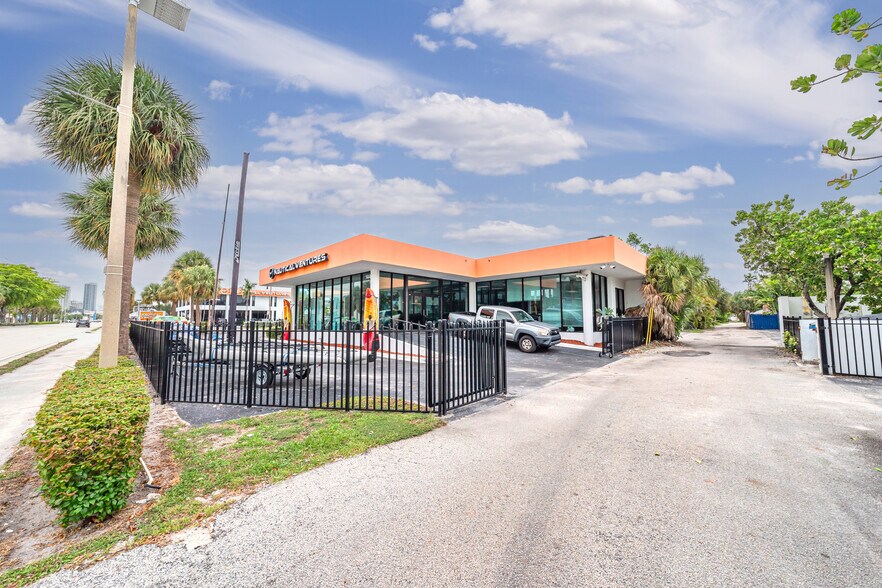 More Photos Of 1440 S Federal Hwy, Fort Lauderdale Auto Dealership For Sale