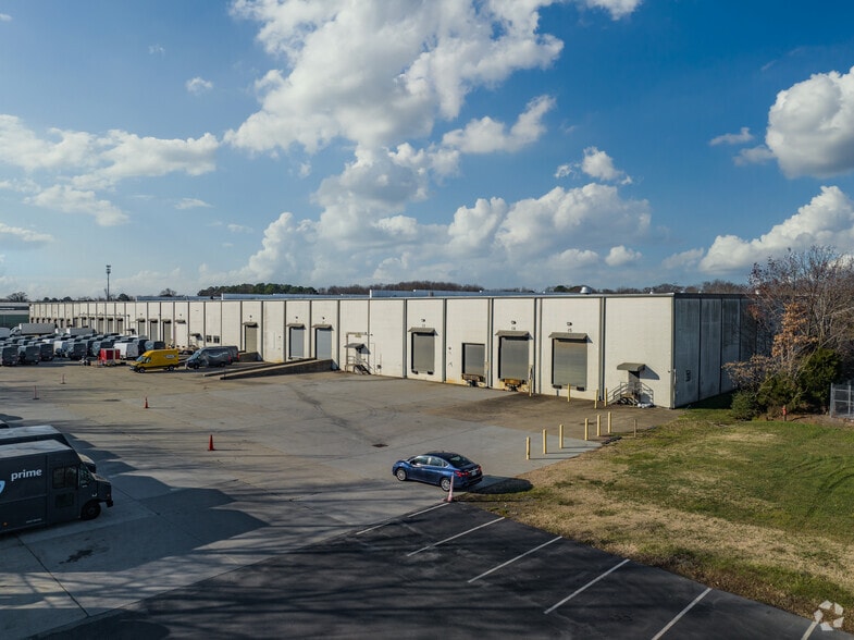 More Photos Of 1910 Campostella Rd, Chesapeake Unknown For Lease