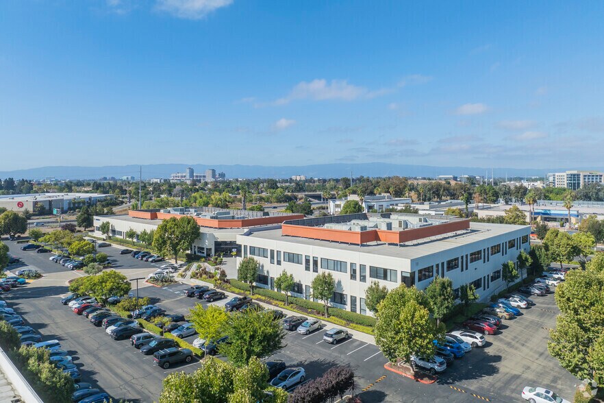 More Photos Of 110 Baytech Dr, San Jose Research And Development For Sale