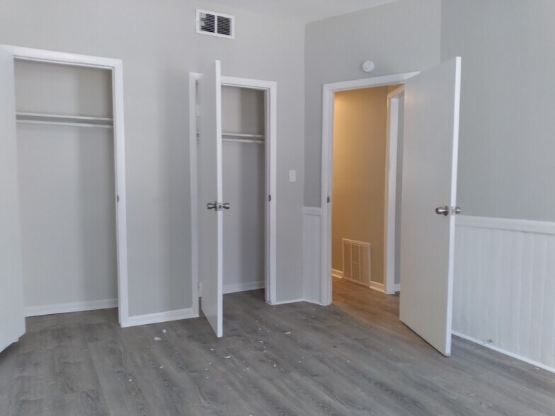 More Photos Of 3-11 Elberon Pl, Albany Apartments For Sale