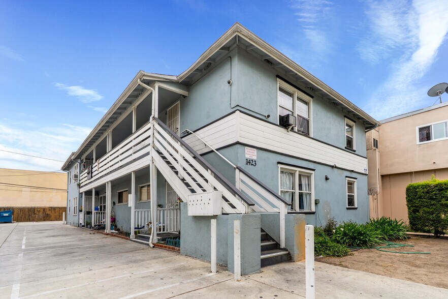 More Photos Of 1419 S Sycamore St, Santa Ana Apartments For Sale