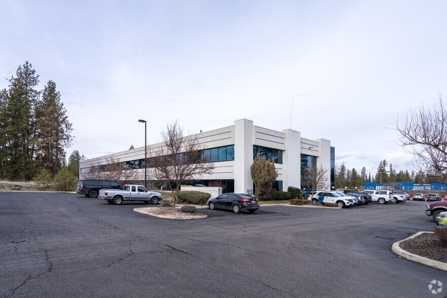 More Photos Of 5709 W Sunset Hwy, Spokane Office For Lease