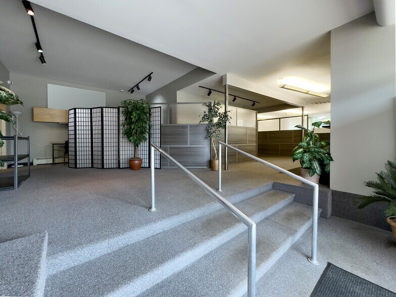 More Photos Of 702-704 N Tejon St, Colorado Springs Office Residential For Sale