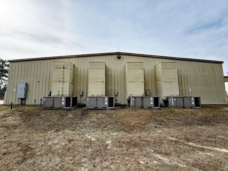 More Photos Of 10893 Nc Highway 211 E, Aberdeen Freestanding For Lease