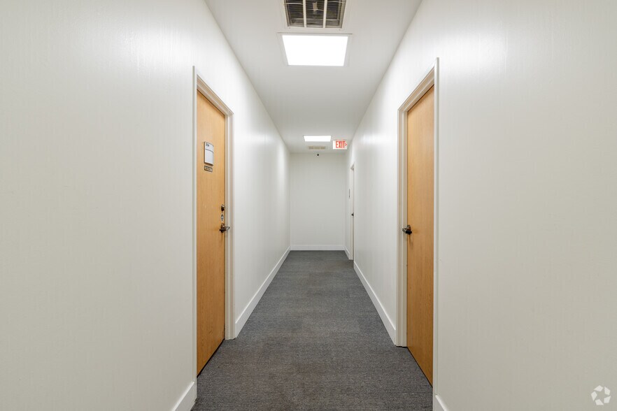 More Photos Of 750 N Diamond Bar Blvd, Diamond Bar Office For Lease