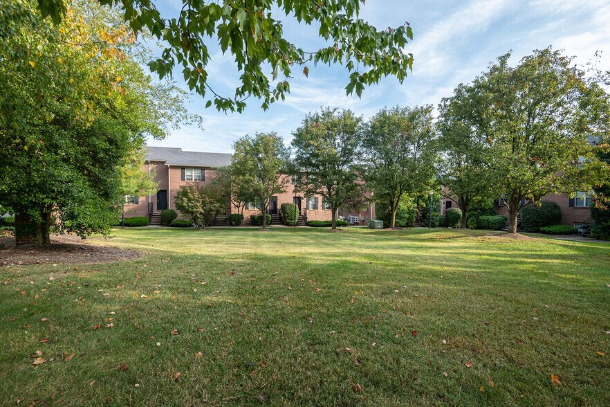 More Photos Of 3353-3375 Cove Lake Dr, Lexington Apartments For Sale