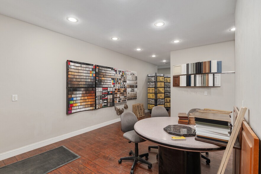 More Photos Of 26509 NW Us-27, High Springs Warehouse For Sale