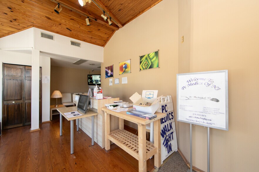 More Photos Of 604 White Horse Pike, Oaklyn Storefront For Sale