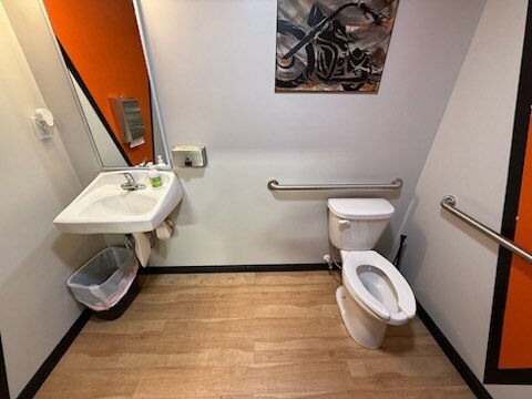 More Photos Of 810 NW 25th Ave, Ocala Warehouse For Lease