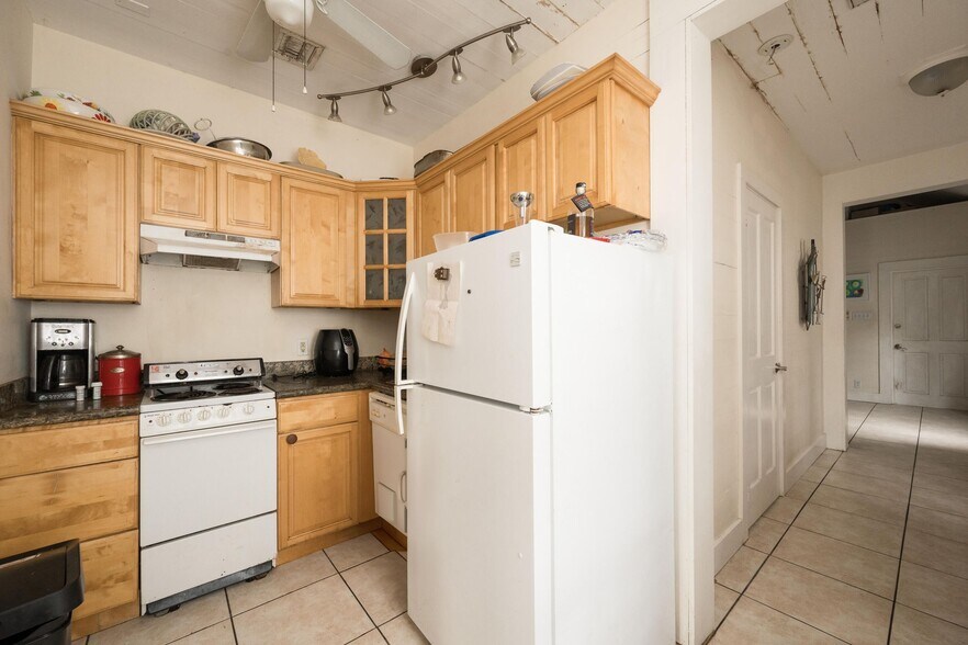 More Photos Of 1213 Eliza St, Key West Multifamily For Sale