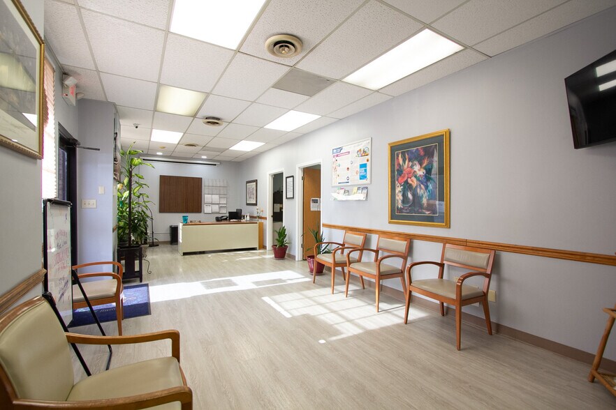 More Photos Of 1795 Washington Rd, East Point Office For Sale