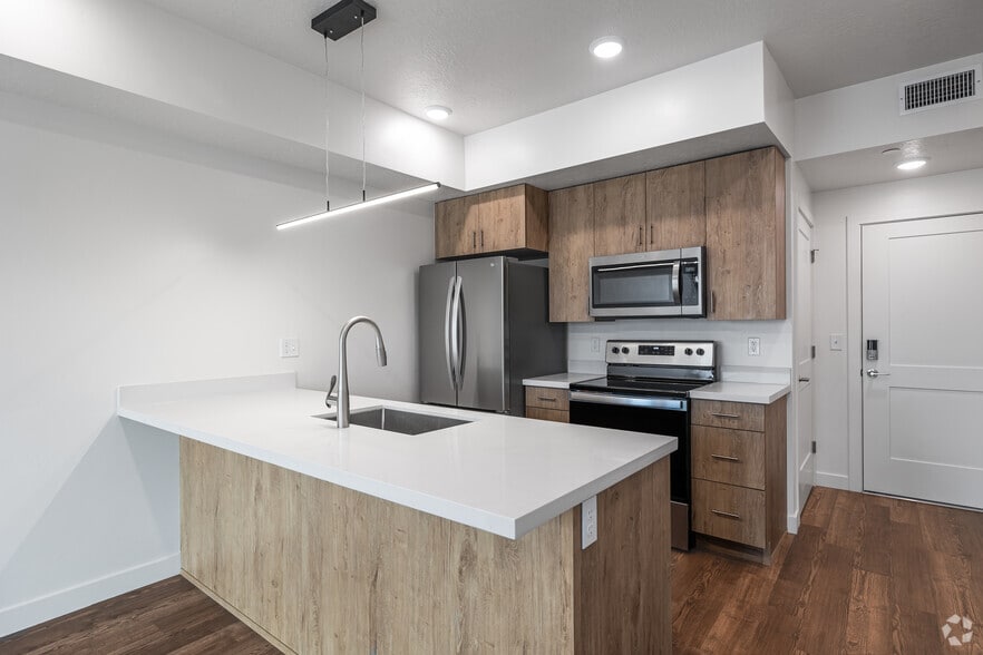 More Photos Of 81 W 300 S, Logan Apartments For Lease