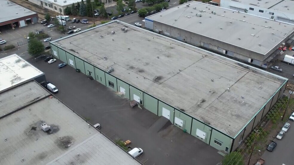 Primary Photo Of 3135 NW Industrial St, Portland Warehouse For Lease