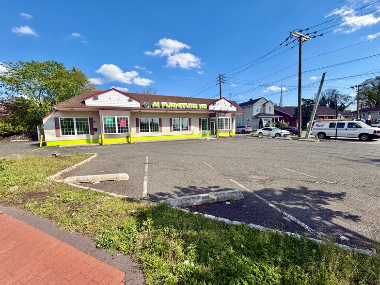 More Photos Of 1989-2001 Springfield Ave, Maplewood Freestanding For Sale