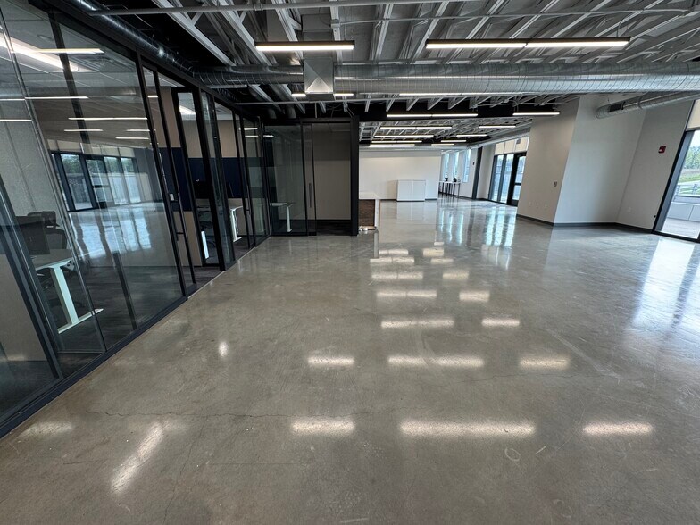More Photos Of 1220 NE Station Crossing Dr, Grimes General Retail For Lease