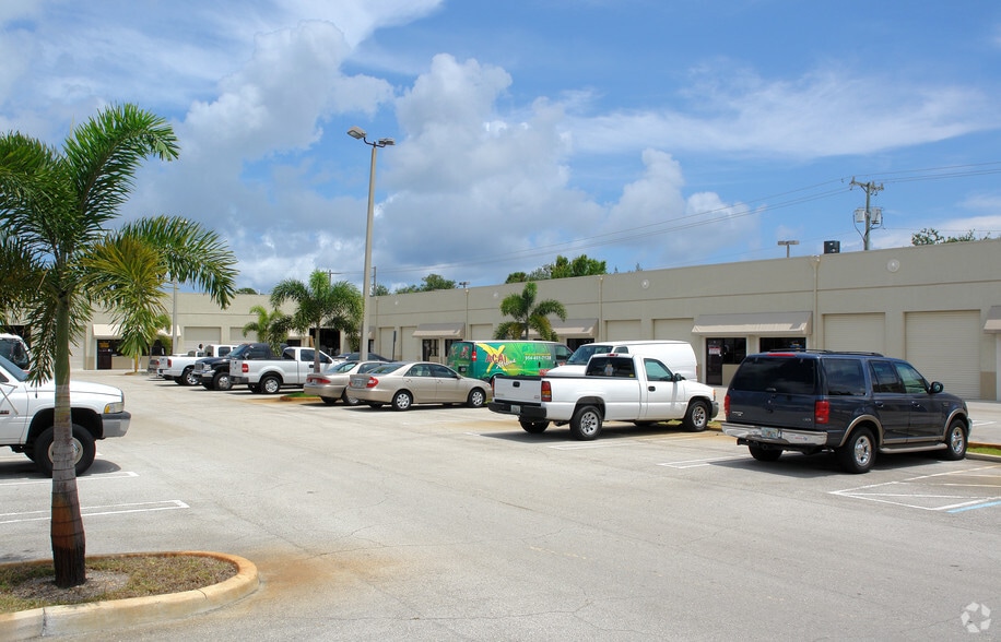 More Photos Of 3000 High Ridge Rd, Boynton Beach Warehouse For Lease