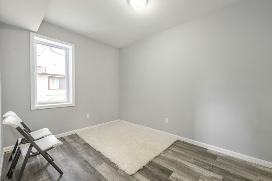 More Photos Of 47 Washington Ave, Nutley Apartments For Lease