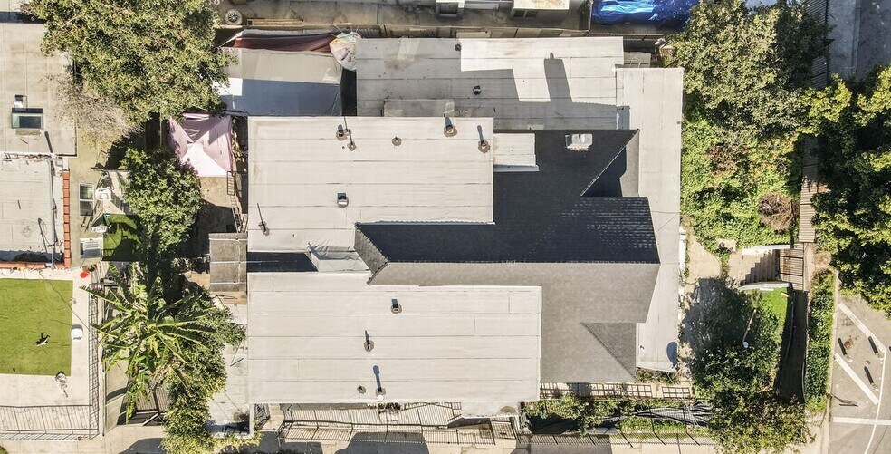 More Photos Of 275 S Union Ave, Los Angeles Apartments For Sale