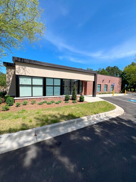 More Photos Of 11855 Alpharetta Hwy, Roswell Medical For Lease