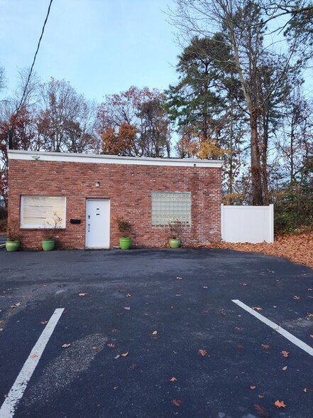 Primary Photo Of 43 Mays Landing Rd, Somers Point Storefront Retail Office For Lease