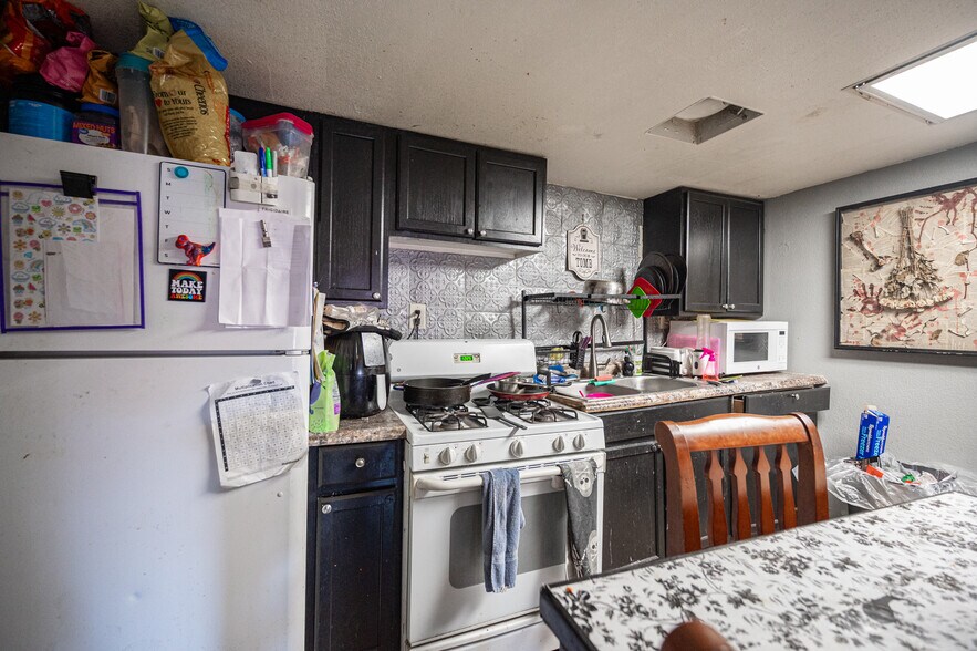 More Photos Of 5900 Cassedy Ln, Las Vegas Apartments For Sale