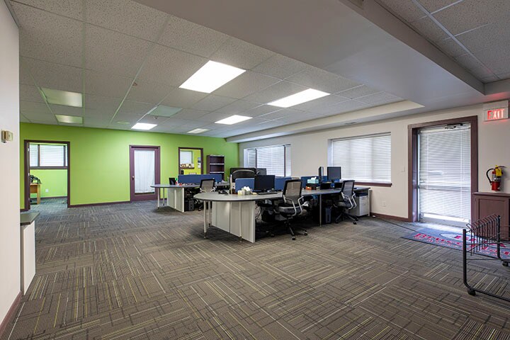 More Photos Of 21 N River St, Batavia Unknown For Lease