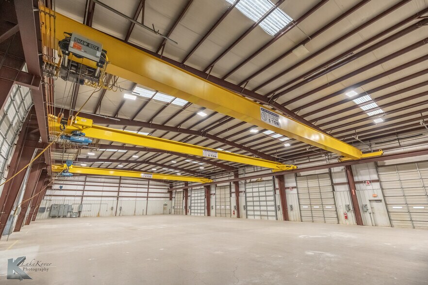 More Photos Of 10027 S Frontage Rd, Clyde Manufacturing For Sale