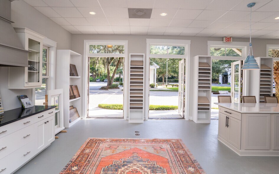 More Photos Of 12 Celadon Dr, Beaufort Storefront Retail Office For Sale