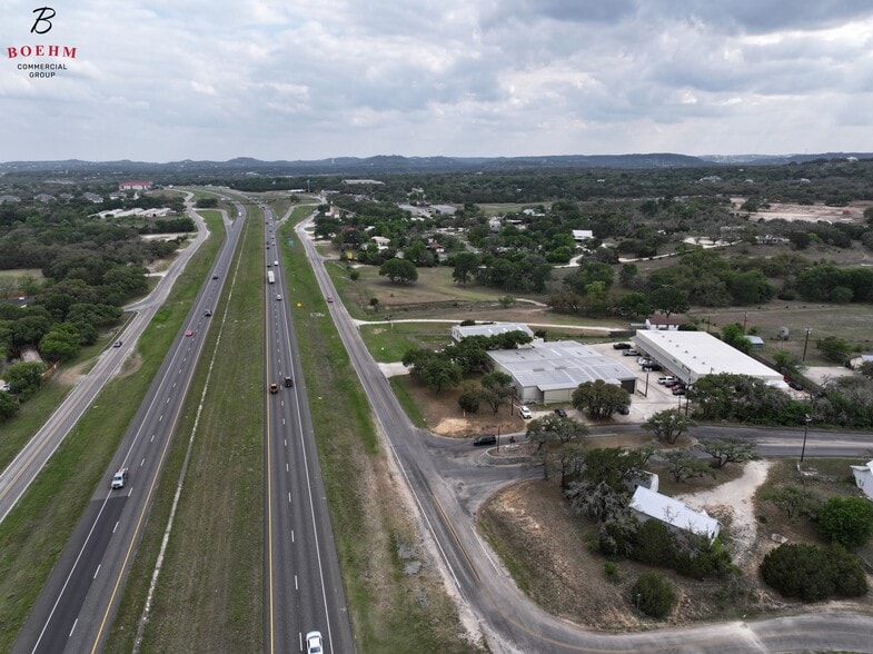 More Photos Of 103 Ranger Dr, Boerne Warehouse For Lease