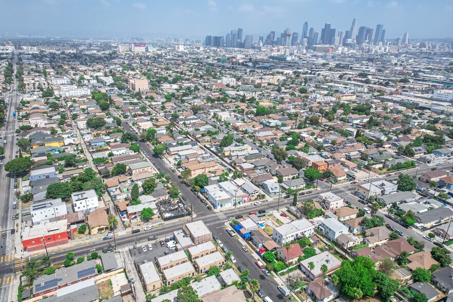 More Photos Of 1275 E 25th St, Los Angeles Apartments For Sale