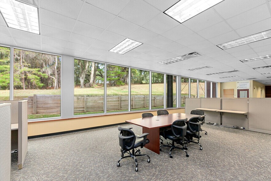 More Photos Of 3101 Sessions Rd, Tallahassee Office For Lease