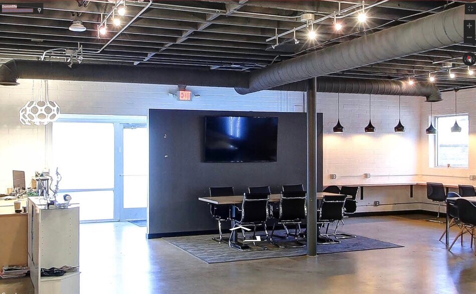 More Photos Of 3123 E Thomas Rd, Phoenix Freestanding For Sale