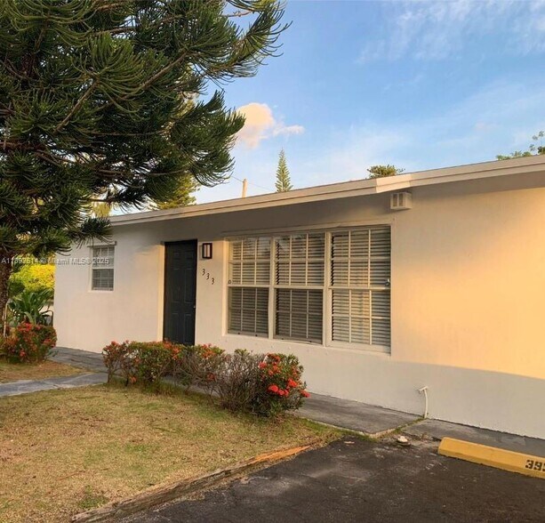 More Photos Of 333 SE 23rd Ave, Boynton Beach Apartments For Sale