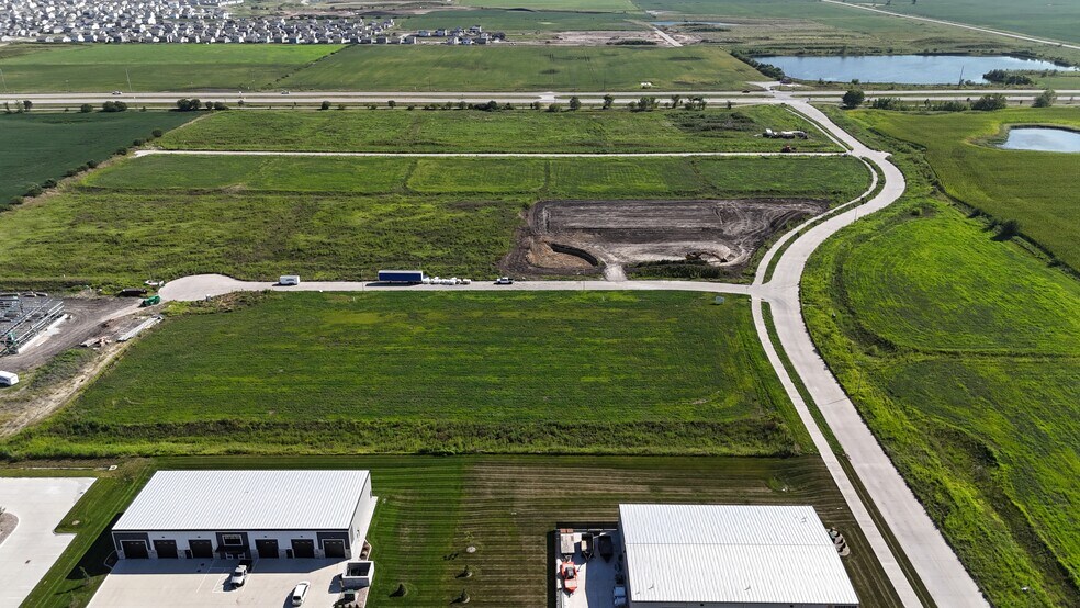 More Photos Of 1685 NW Vicksburg Ct, Waukee Land For Sale