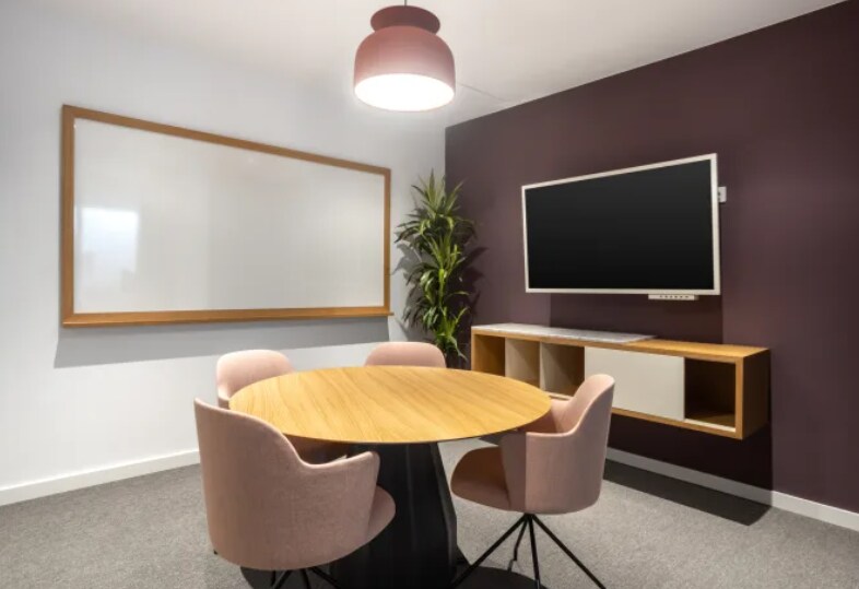 More Photos Of Victory Way, Dartford Coworking Space