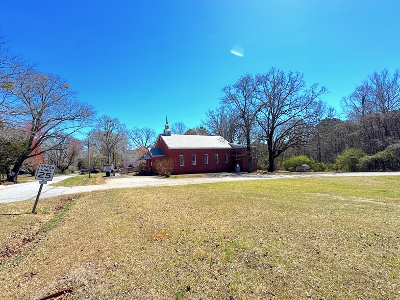 More Photos Of 155 Carrollton St, Waco Religious Facility For Sale