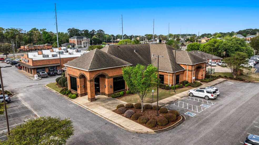 More Photos Of 500 Towncenter Blvd, Tuscaloosa Office For Lease