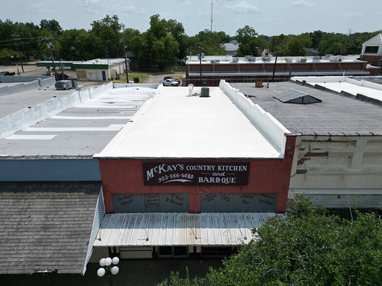 More Photos Of 1113 Main St, Commerce Restaurant For Sale