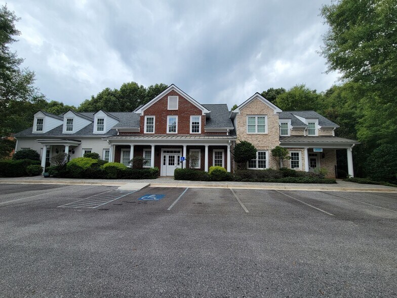 More Photos Of 182 Ben Burton Cir, Bogart Office For Sale