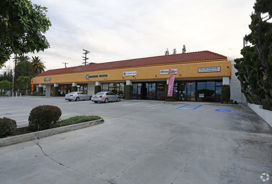 More Photos Of 443-457 W Foothill Blvd, Monrovia Storefront Retail Office For Lease