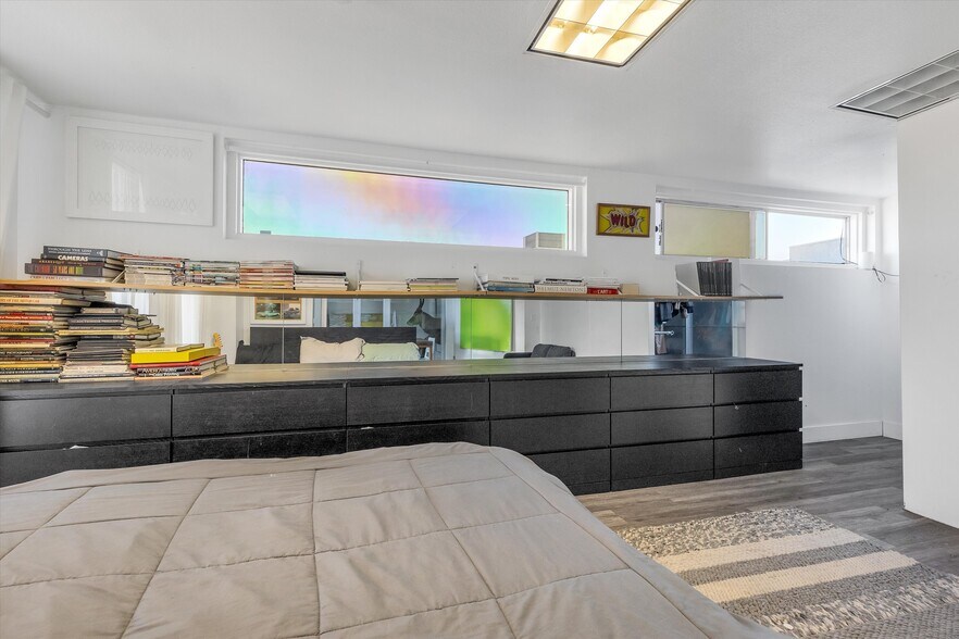 More Photos Of 674 Wells Rd, Boulder City Warehouse For Sale