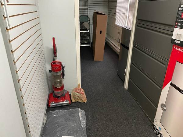 More Photos Of 3310 Sunrise Hwy, Wantagh Office For Sale