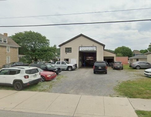 More Photos Of 3824 4th Ave, Beaver Falls Service For Sale