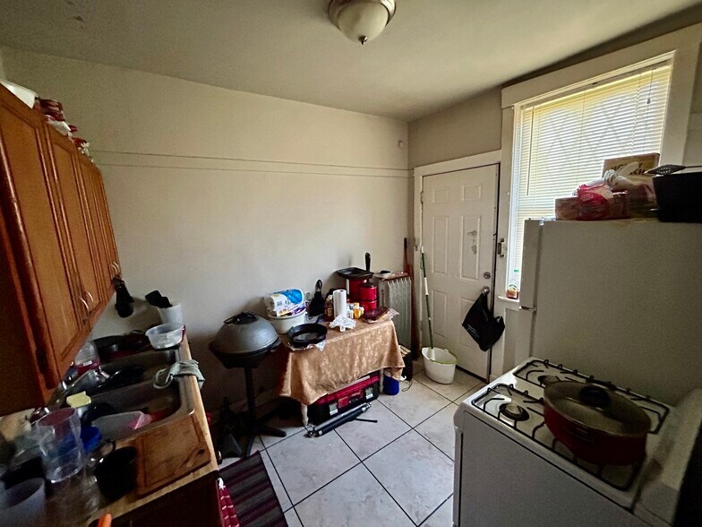 More Photos Of 816-822 E Marquette Rd, Chicago Apartments For Sale