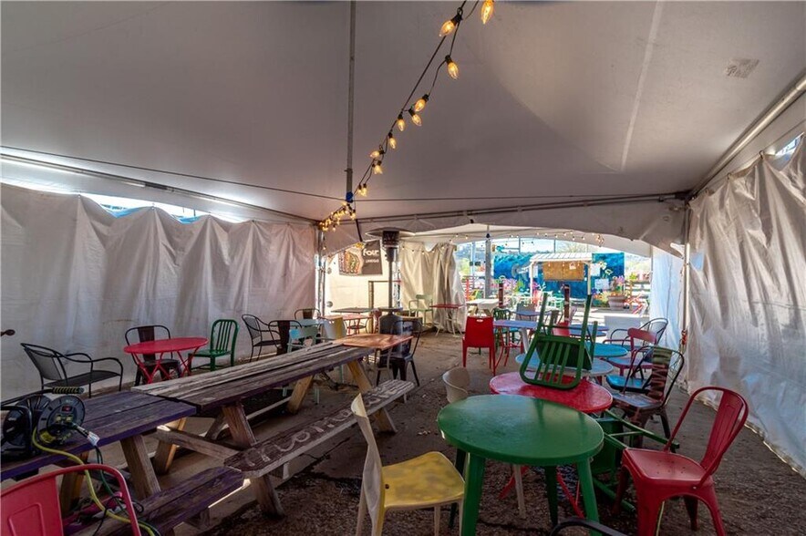 More Photos Of 1431 S School Ave, Fayetteville Restaurant For Sale