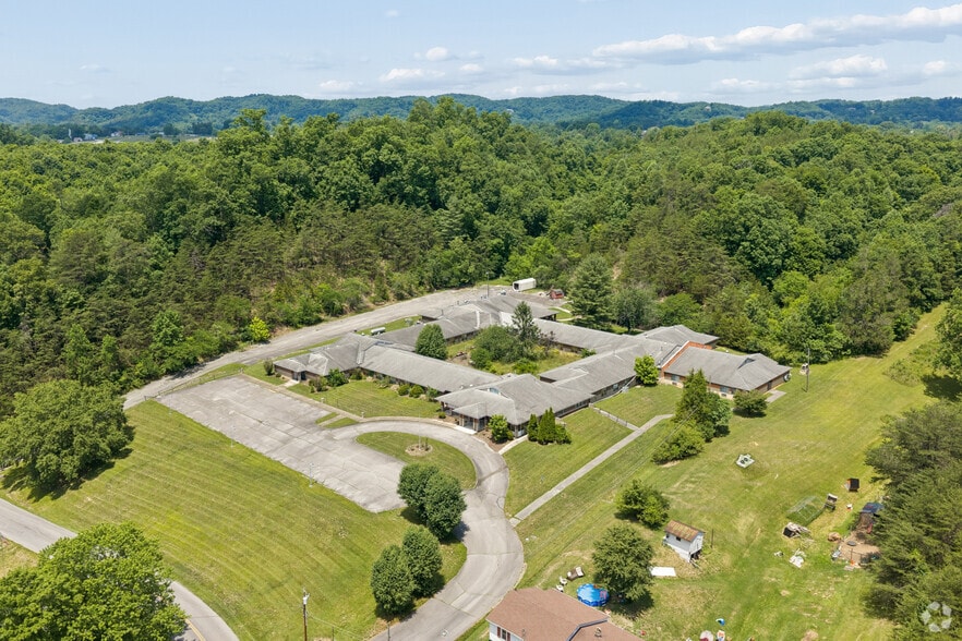 More Photos Of 250 Belle Brook Rd, Bristol Congregate Senior Housing For Sale