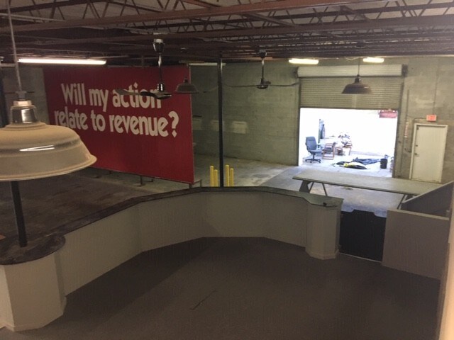 More Photos Of 2890 Harper Rd, Melbourne Industrial For Lease