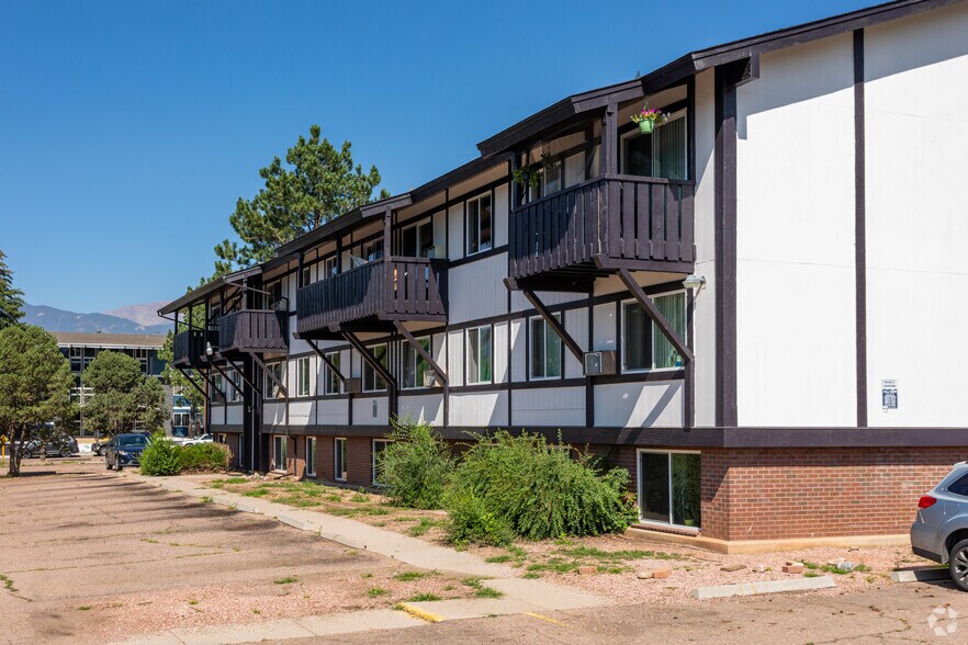 Primary Photo Of 2001-2019 Carmel Dr, Colorado Springs Apartments For Sale
