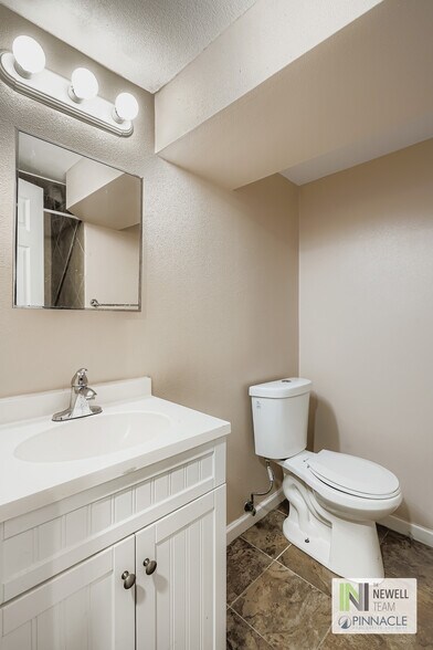 More Photos Of 10210-10230 W 26th Ave, Lakewood Apartments For Sale